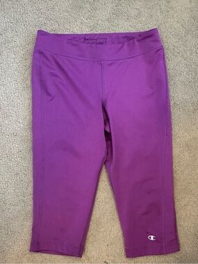 Champion Purple Capri Leggings S